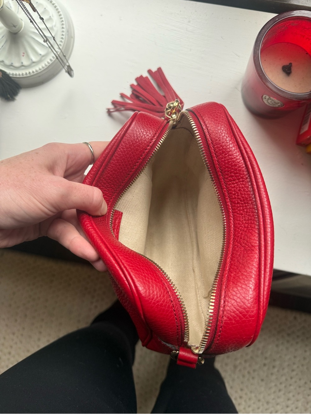 Gucci Red Leather Crossbody Bag with Tassel - Picture 5 of 10